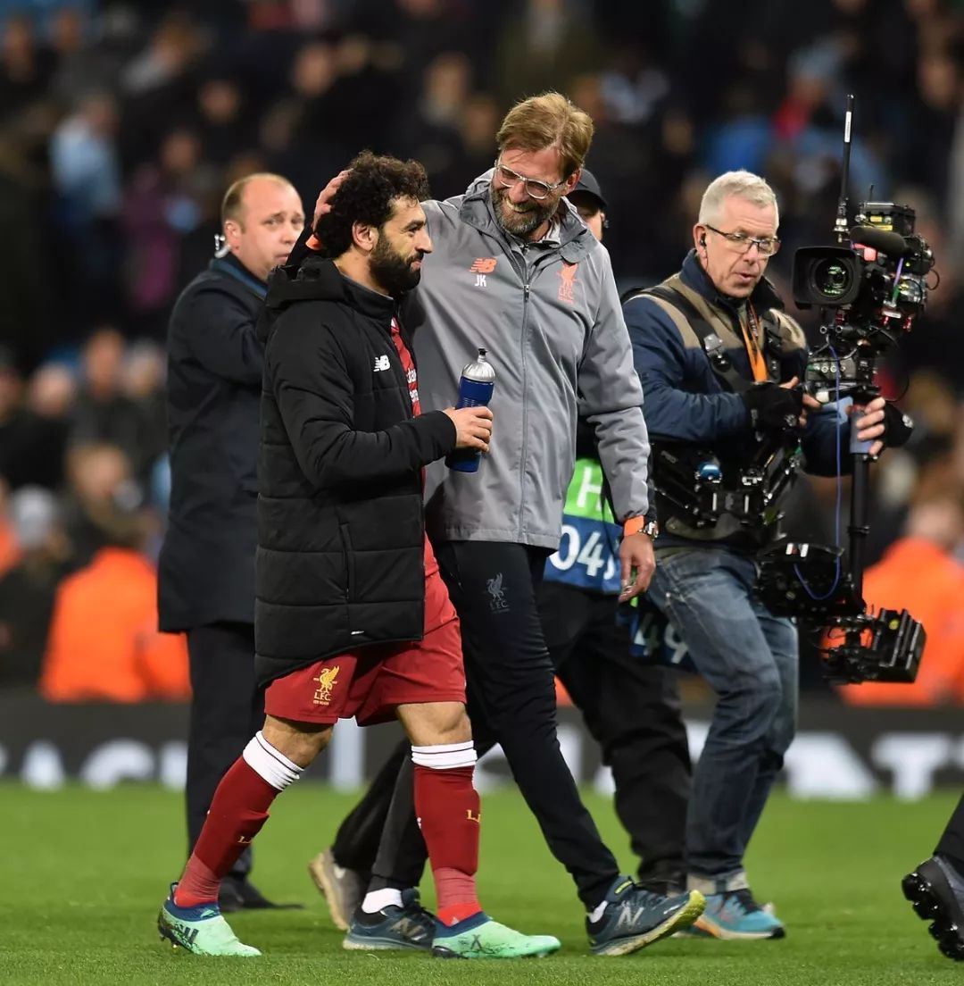 的中场组合 的中场组合