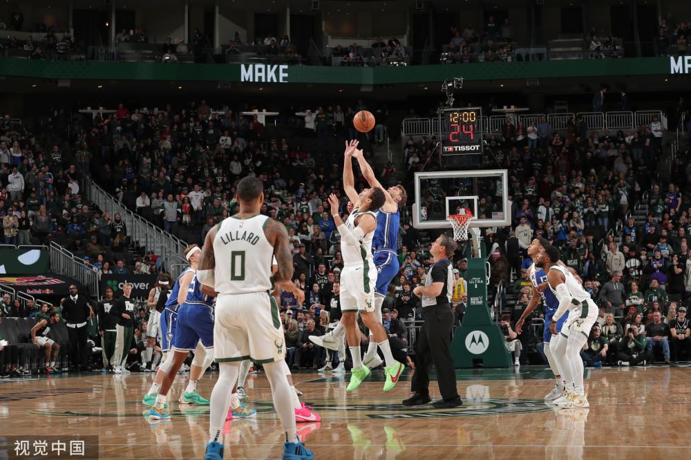 加盟巴萨时 加盟巴萨时