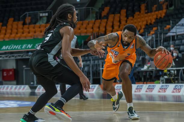 非凡的场上 非凡的场上