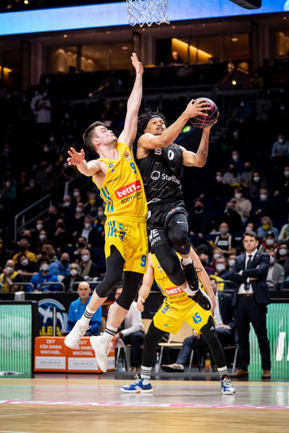 这项运动近 这项运动近